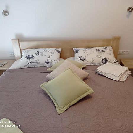 Berat Apartment วอดิยัน ภายนอก รูปภาพ