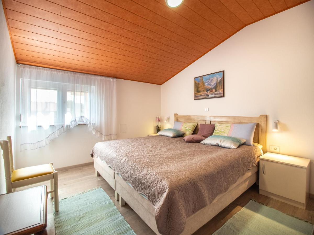 Berat Apartment วอดิยัน ภายนอก รูปภาพ