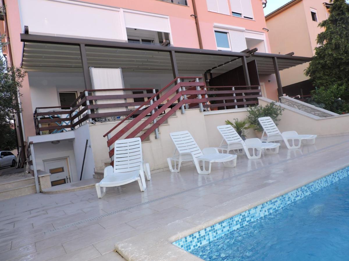Berat Apartment วอดิยัน ภายนอก รูปภาพ